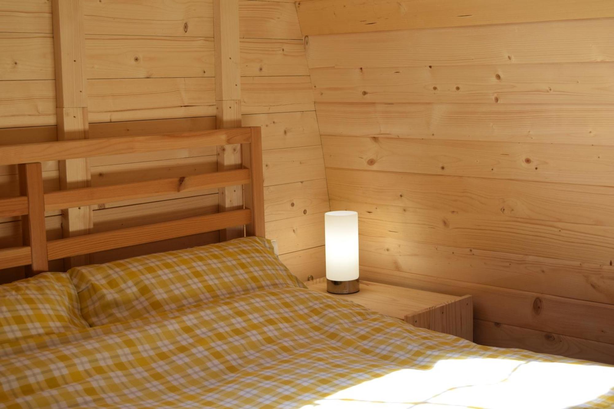 La Pointe Camping Châteaulin Esterno foto